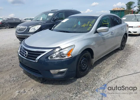 2014 Nissan Altima 2.5 S z USA, uszkodzony, nr VIN 1N4AL3AP5EC326929